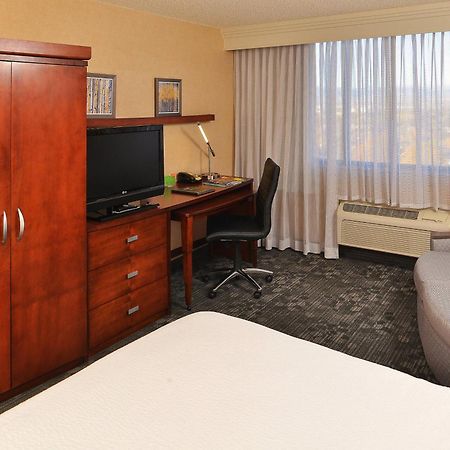 Courtyard By Marriott Denver Cherry Creek Zewnętrze zdjęcie