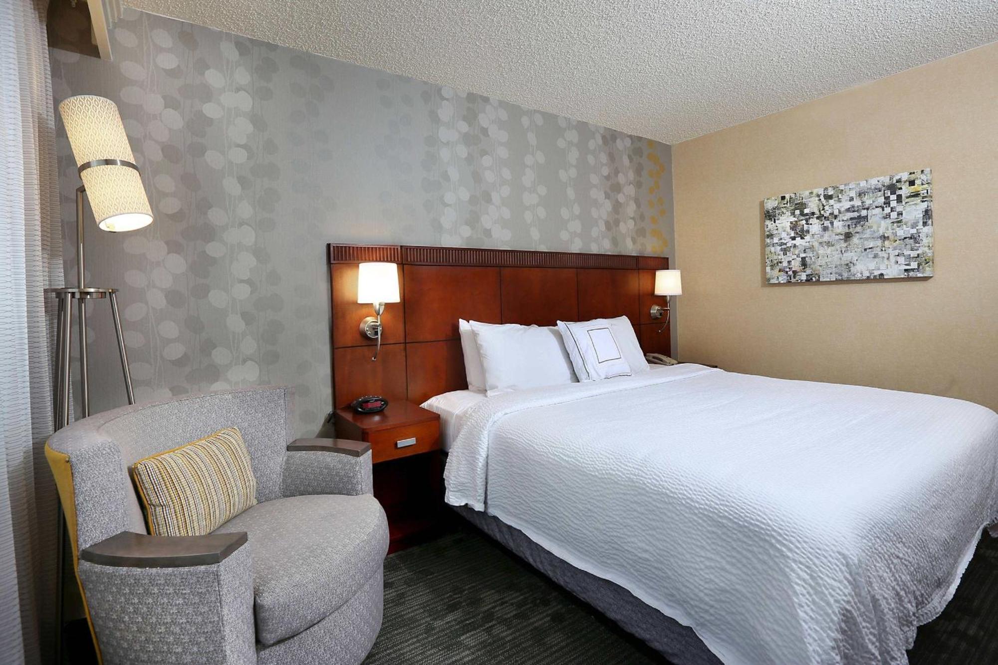 Courtyard By Marriott Denver Cherry Creek Zewnętrze zdjęcie