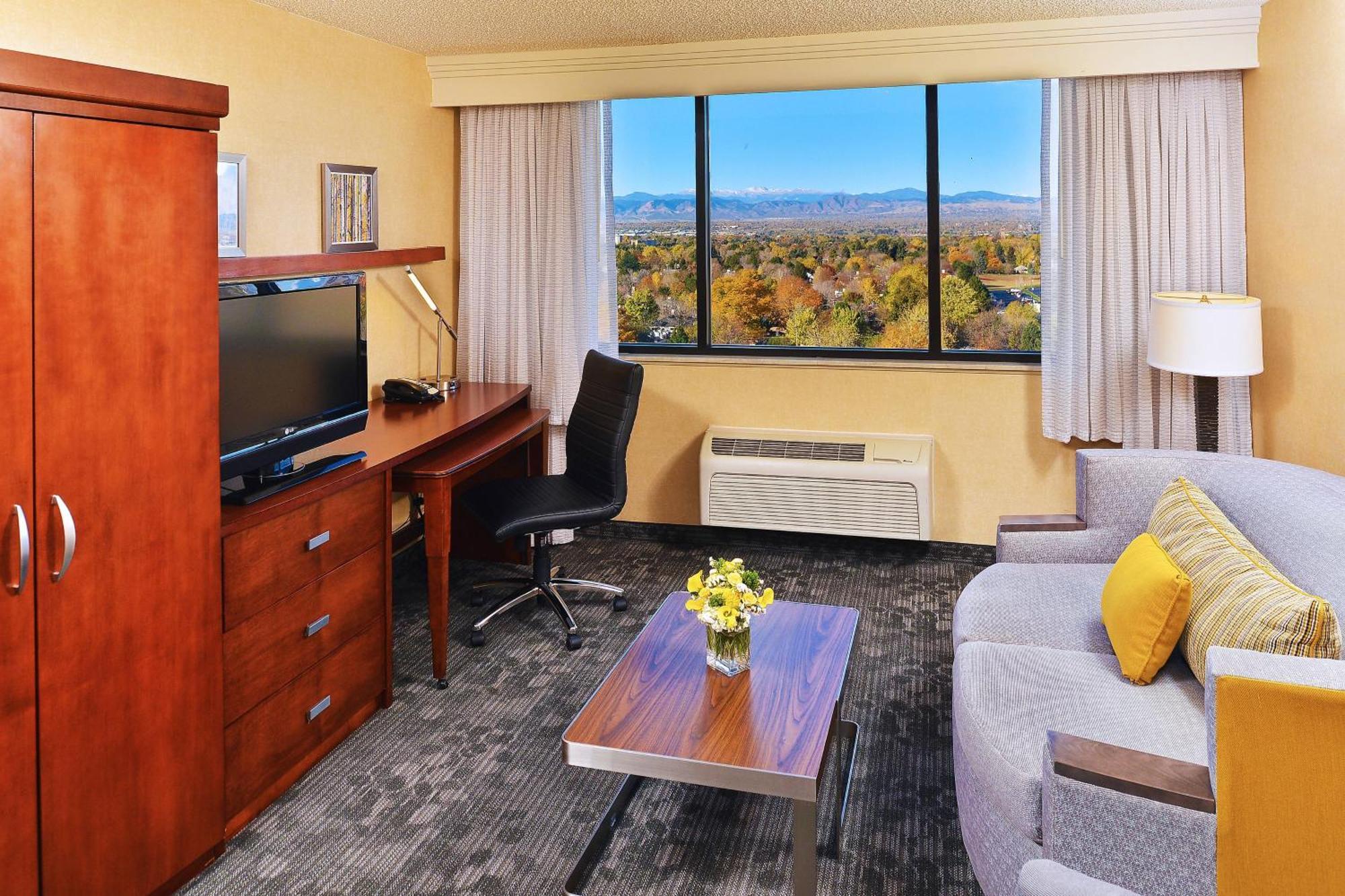 Courtyard By Marriott Denver Cherry Creek Zewnętrze zdjęcie