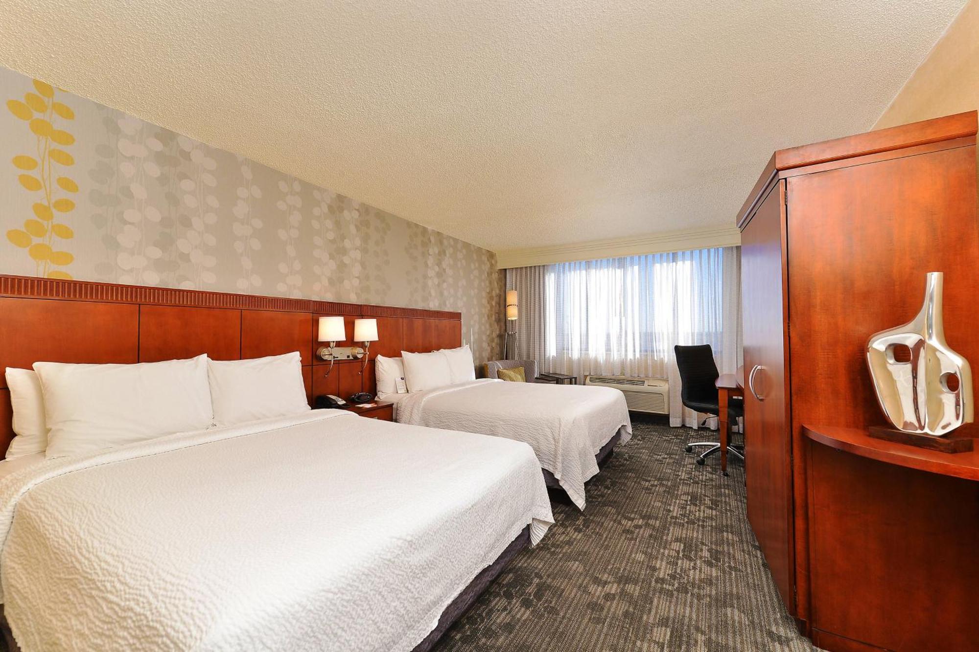 Courtyard By Marriott Denver Cherry Creek Zewnętrze zdjęcie