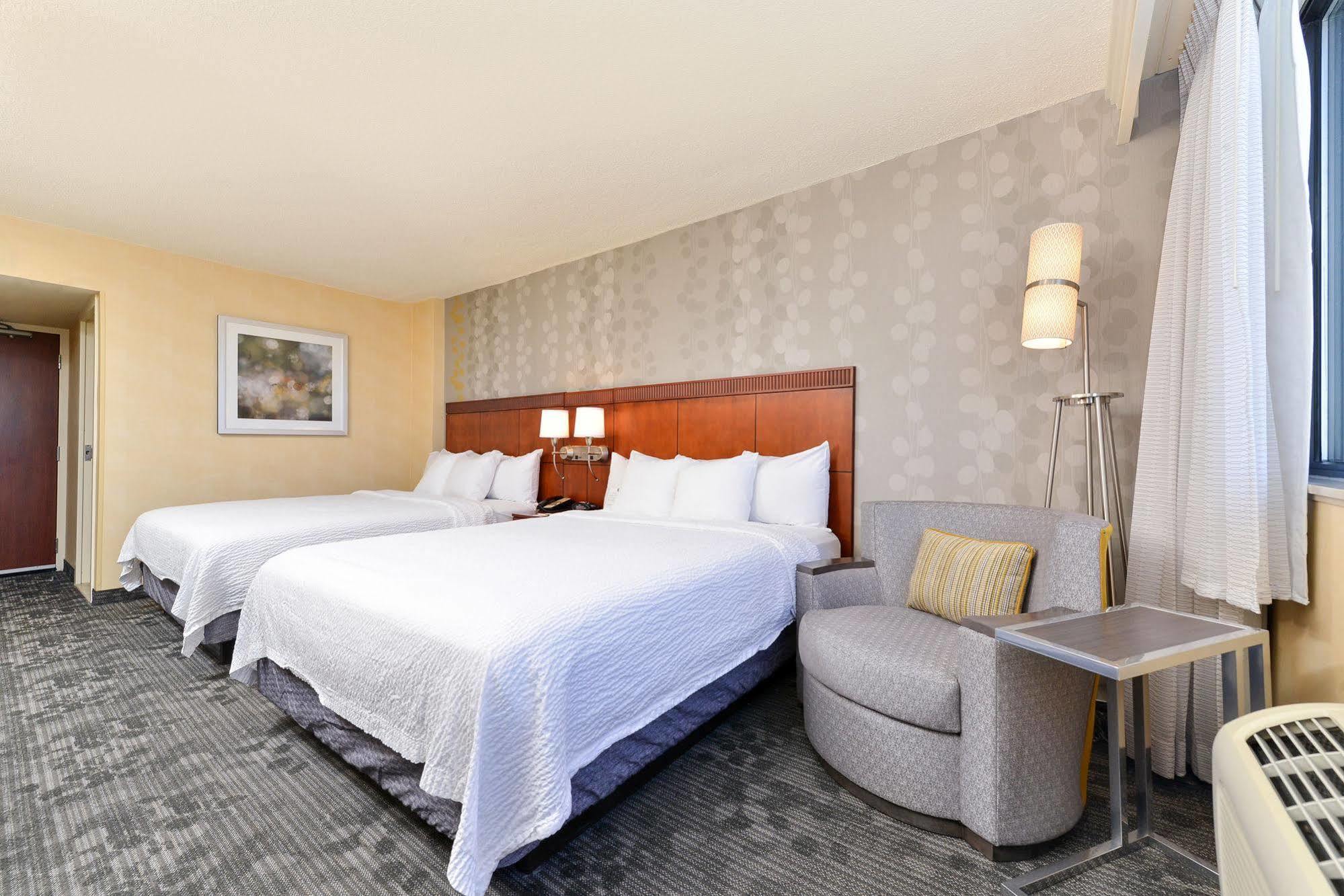 Courtyard By Marriott Denver Cherry Creek Zewnętrze zdjęcie